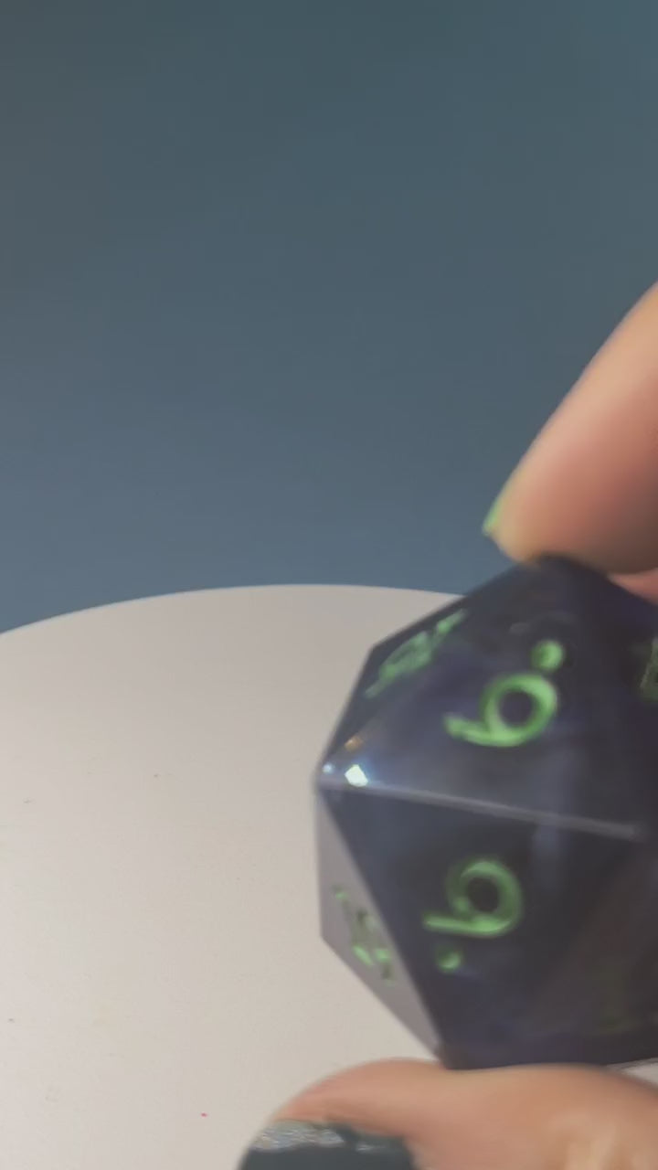 Feywild Gate 55 mm Chonk d20